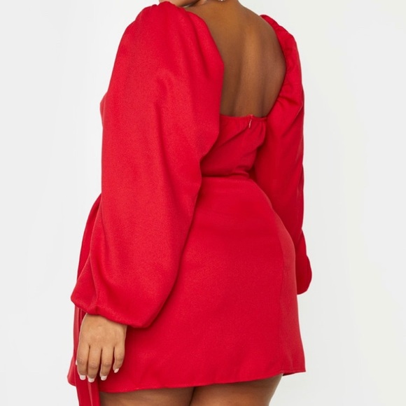 Red Ruched Cut out mini dress bodycon - Picture 2 of 2